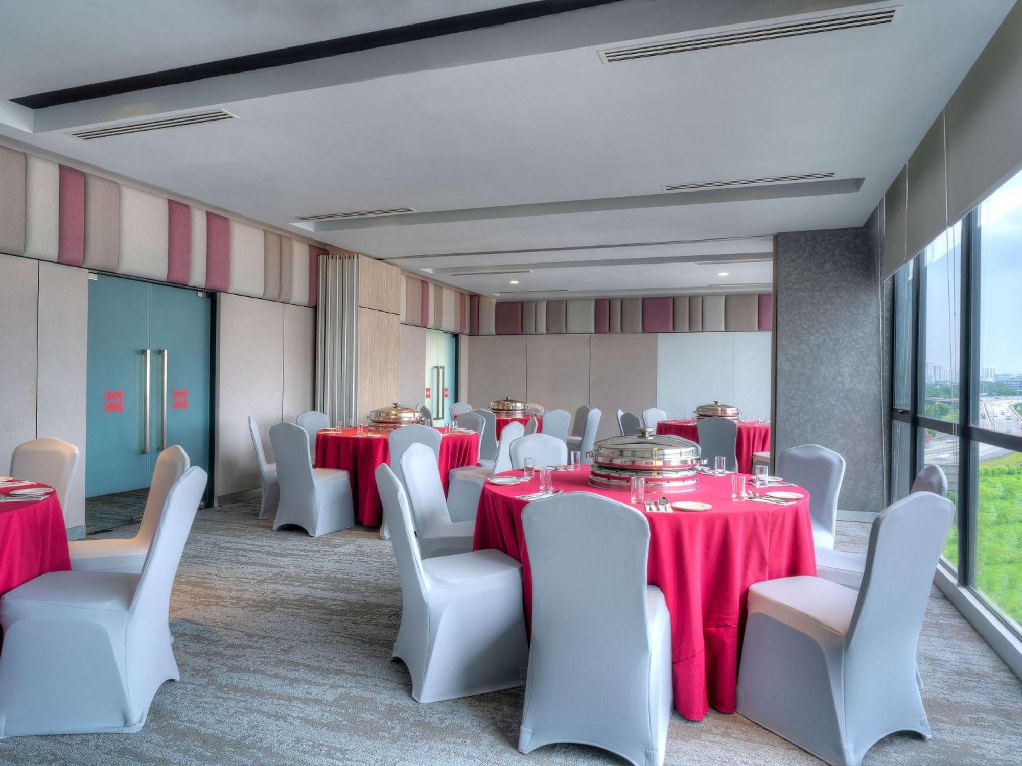Ibis Pjcc Petaling Jaya Hotel Exterior photo
